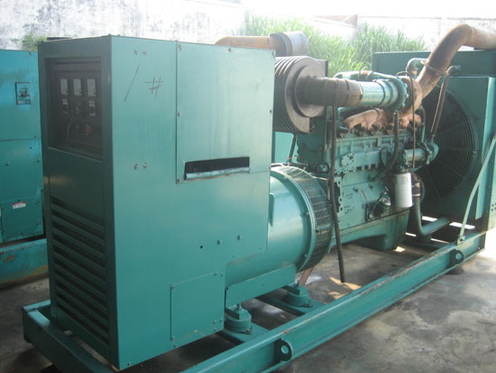 赤壁租赁发电机-康明斯发电机组工作频率低原因