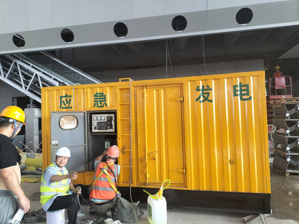 赤壁怎样判断空气滤清器是否需要更换？